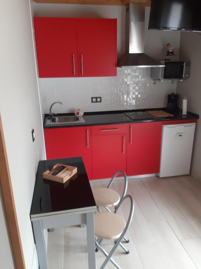 La Besnada Apartamento Nieda Exterior foto
