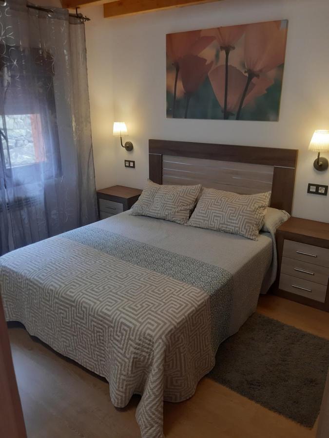 La Besnada Apartamento Nieda Exterior foto