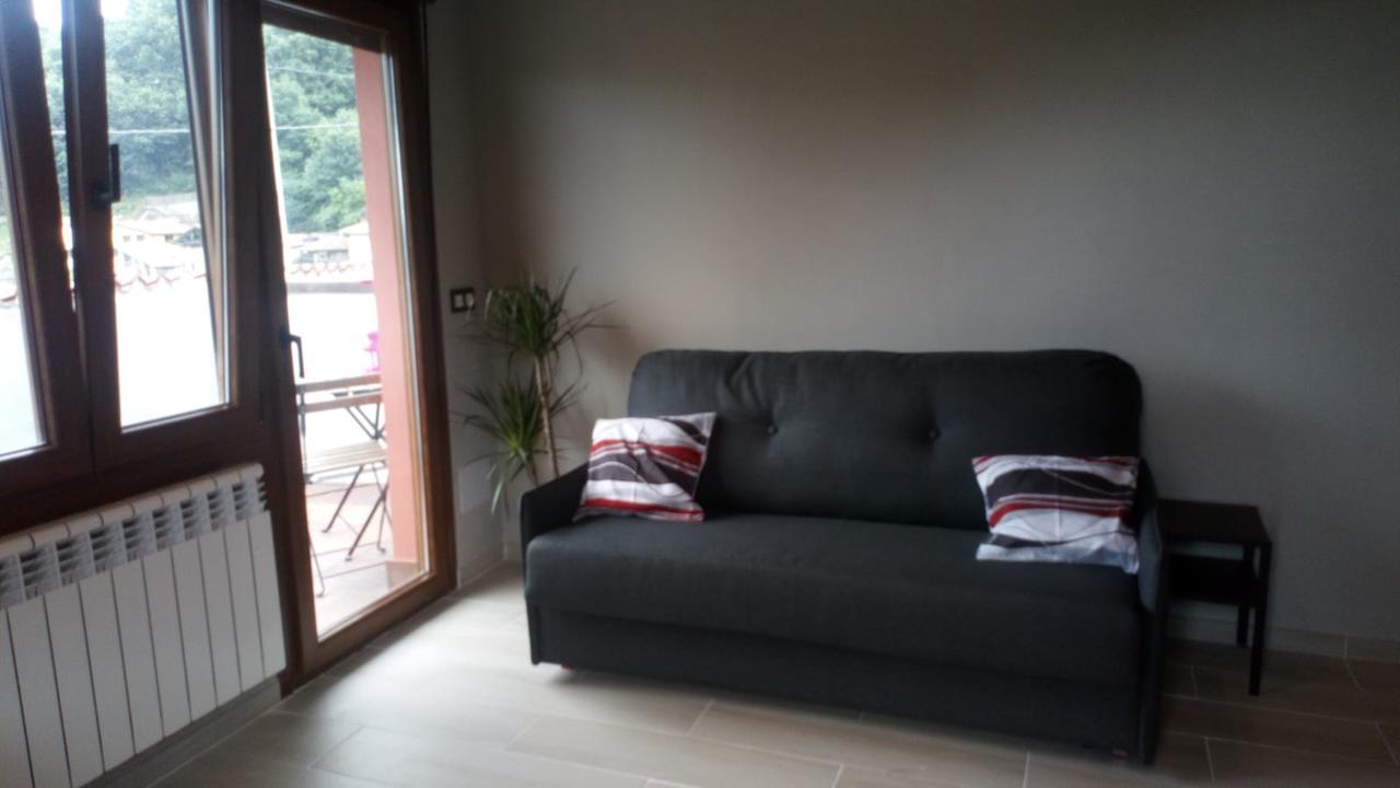 La Besnada Apartamento Nieda Exterior foto
