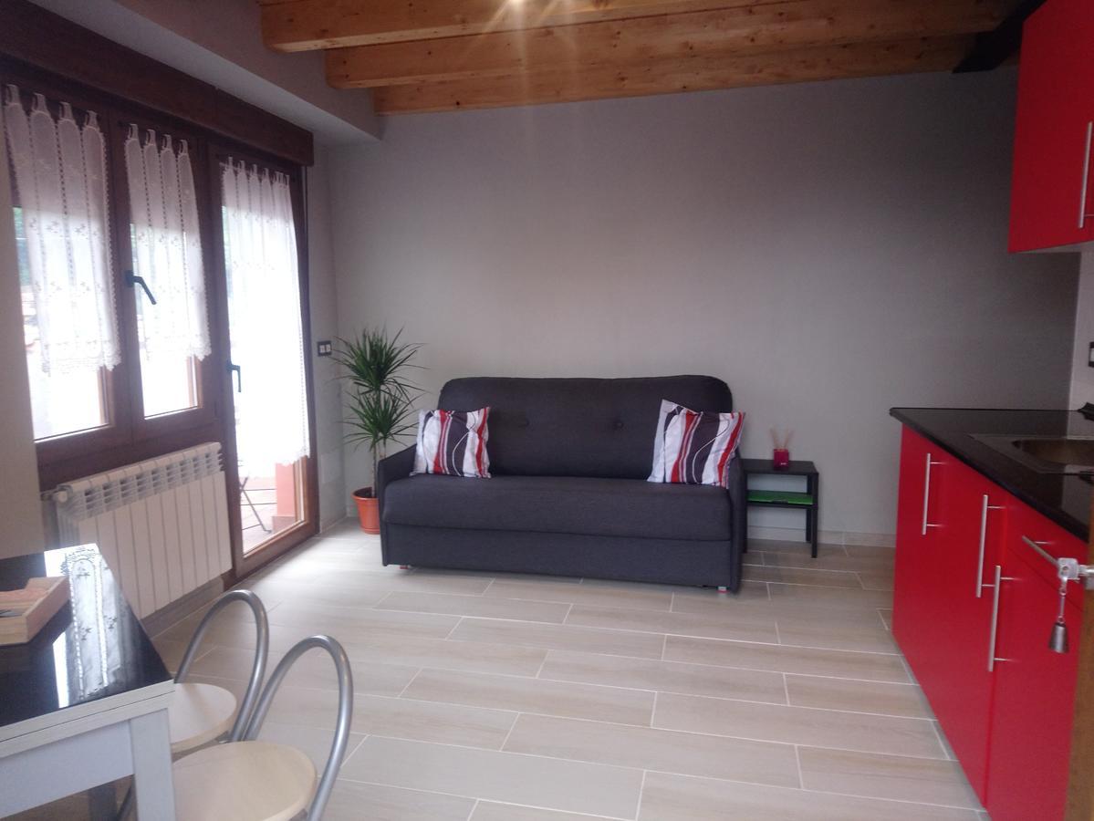 La Besnada Apartamento Nieda Exterior foto