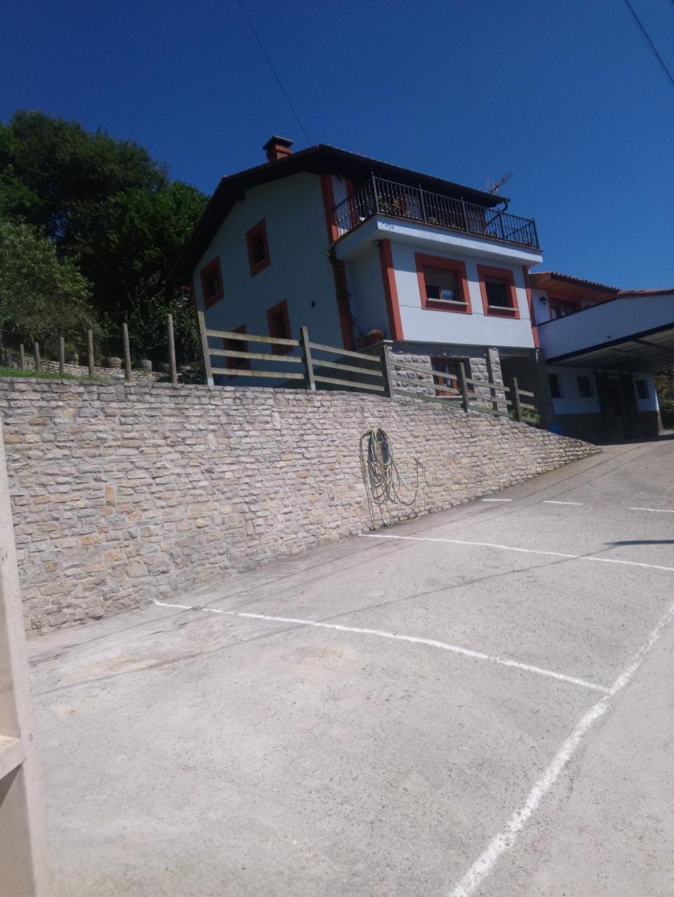 La Besnada Apartamento Nieda Exterior foto