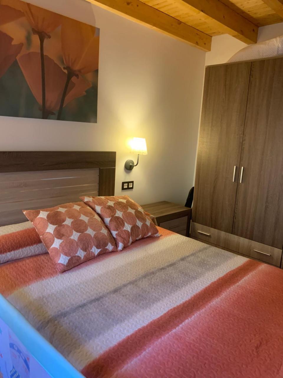 La Besnada Apartamento Nieda Exterior foto